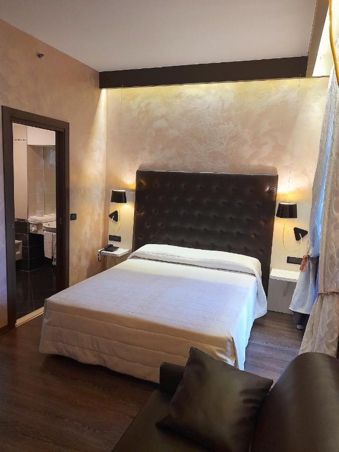Hotel Continental Torino Kültér fotó