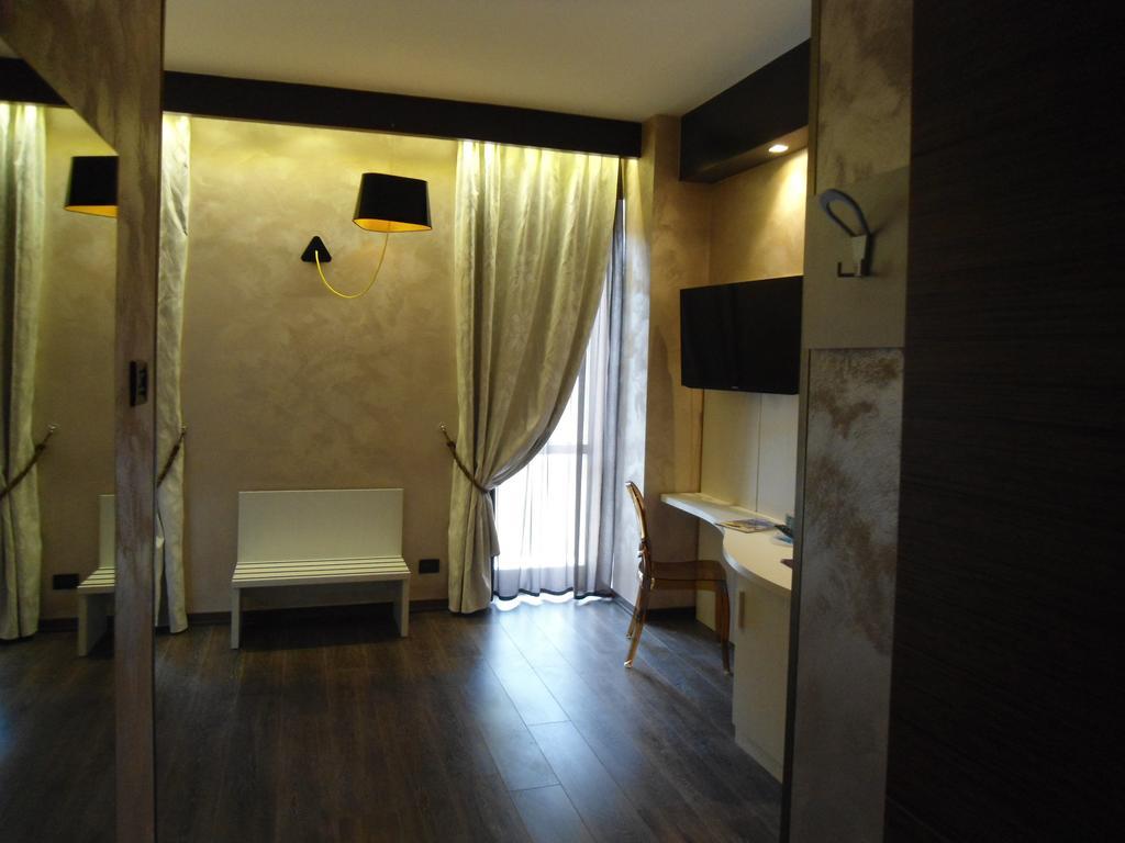 Hotel Continental Torino Kültér fotó