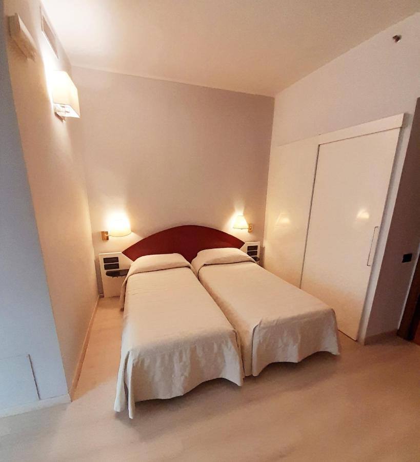 Hotel Continental Torino Kültér fotó