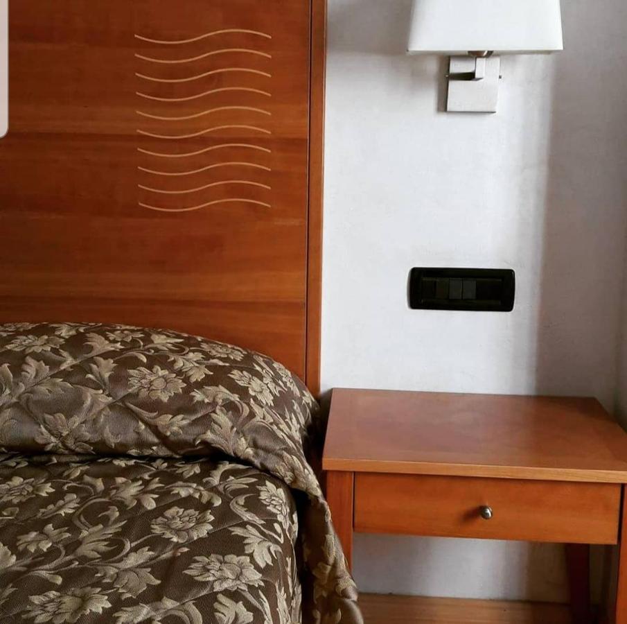 Hotel Continental Torino Kültér fotó