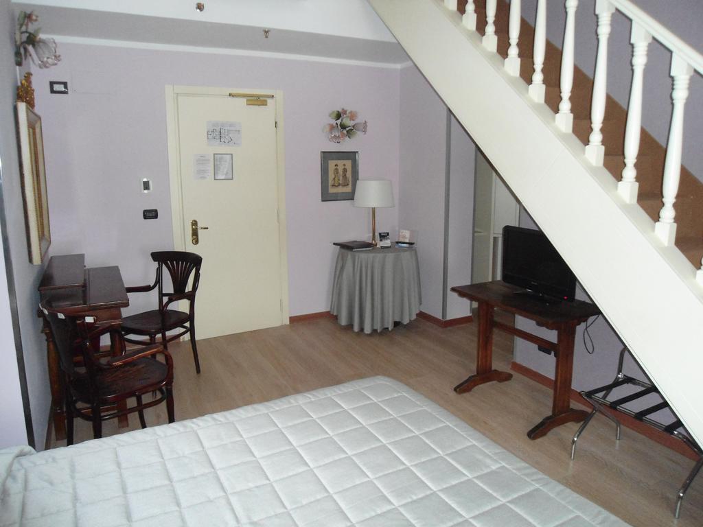 Hotel Continental Torino Kültér fotó