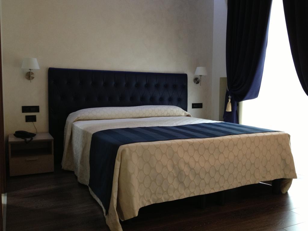 Hotel Continental Torino Kültér fotó