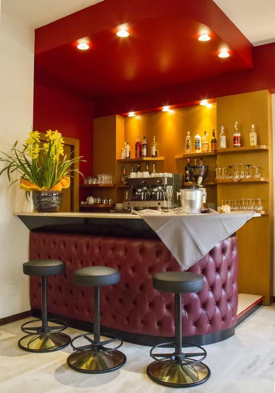 Hotel Continental Torino Kültér fotó
