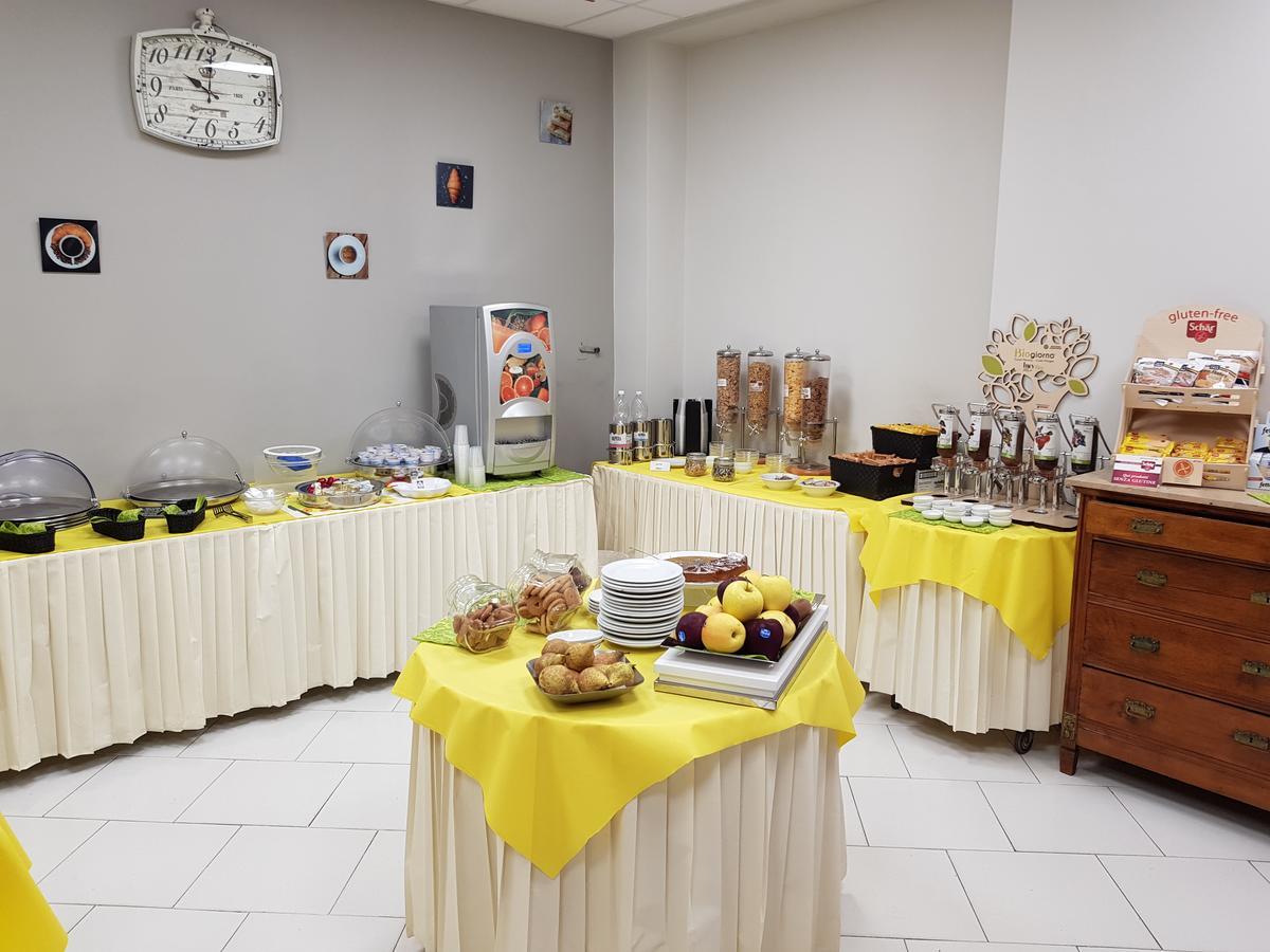 Hotel Continental Torino Kültér fotó